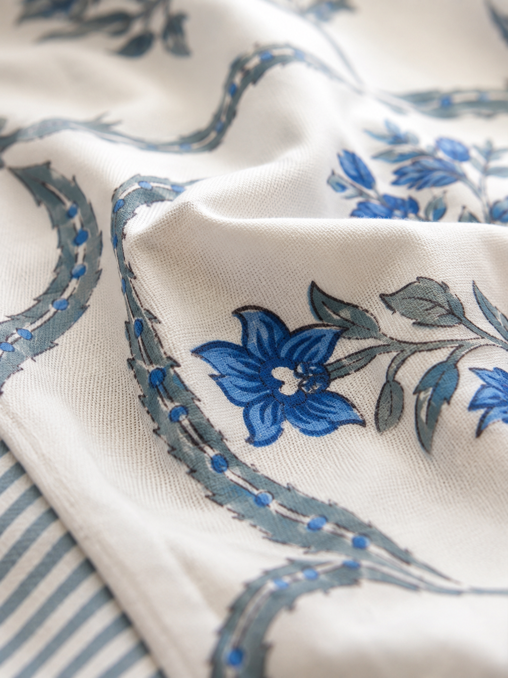 Neelambari Floral Bedsheet | 100% Pure Cotton | Vastu Compliant | HEMVI